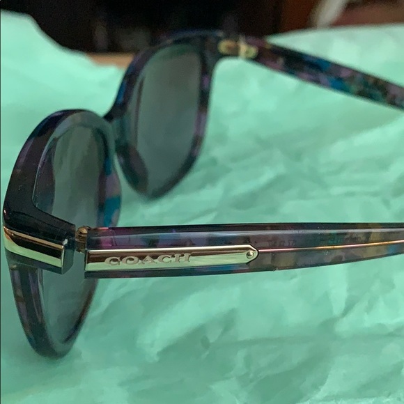 COACH WOMENS DESIGNER SUNGLASSES NWT - Picture 2 of 6